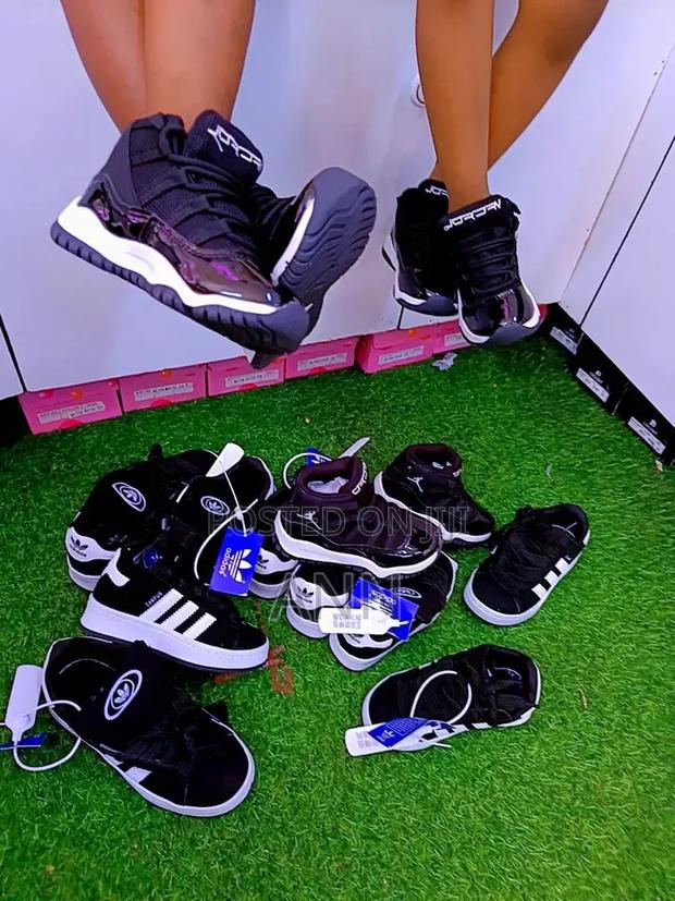 Shoes Seller - thumbnail 2