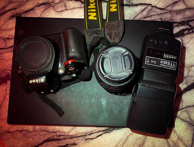 Nikon D5100 - thumbnail 2