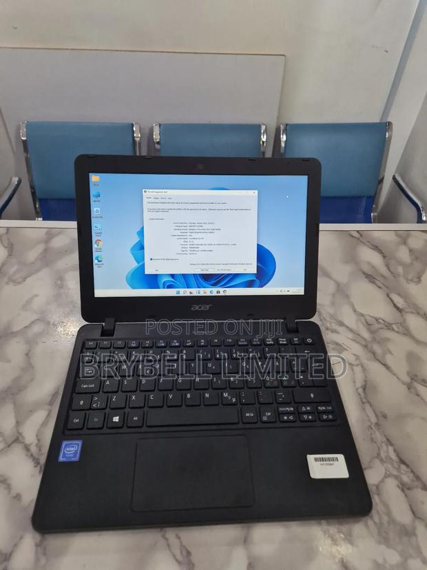 Laptop Acer TravelMate B 4GB Intel Celeron SSHD+SSD 72GB - thumbnail 3