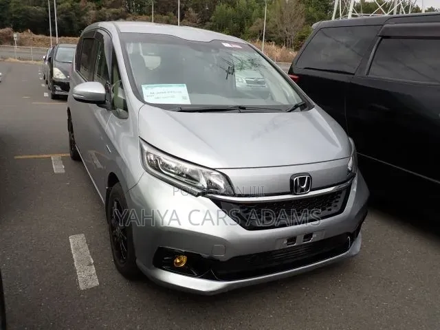 Honda Freed 2019 Silver
