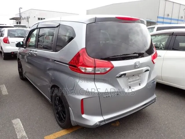 Honda Freed 2019 Silver