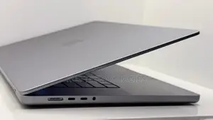 Laptop Apple MacBook Pro 2023 M2 Max 16-inch 64GB Apple M2 SSD 1T