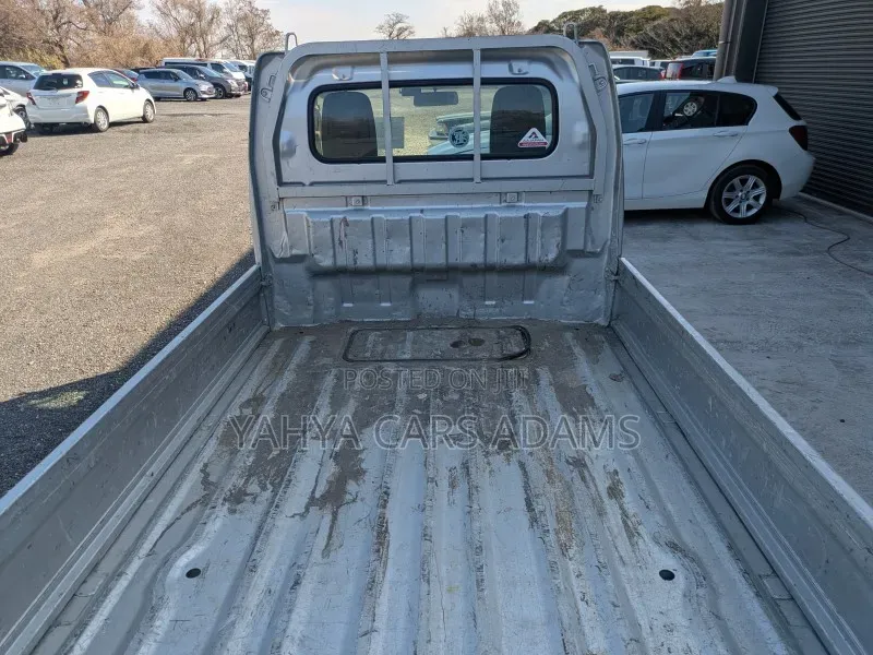 Nissan Clipper