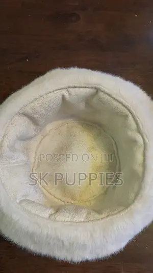 White Faux Fur Bucket Hat -Trendy Winter Aesthetic