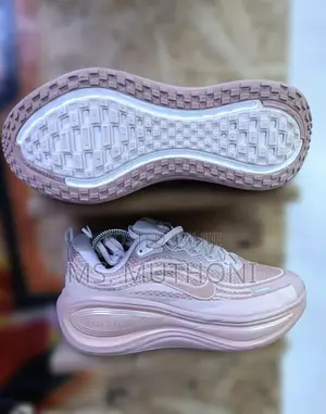 Women's Nike Vomero Plus Road Running Shoe