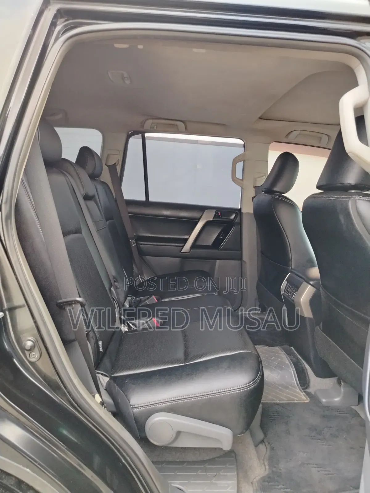 Toyota Land Cruiser Prado 2.7 2018 Black