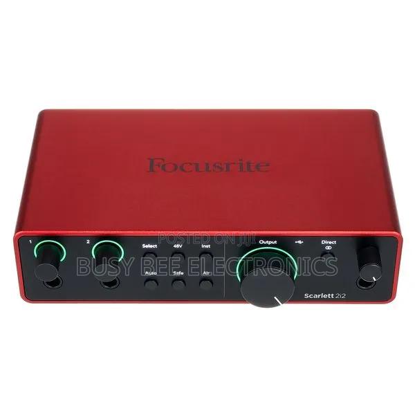 Focusrite Scarlett 2i2 4th Generation - thumbnail 2