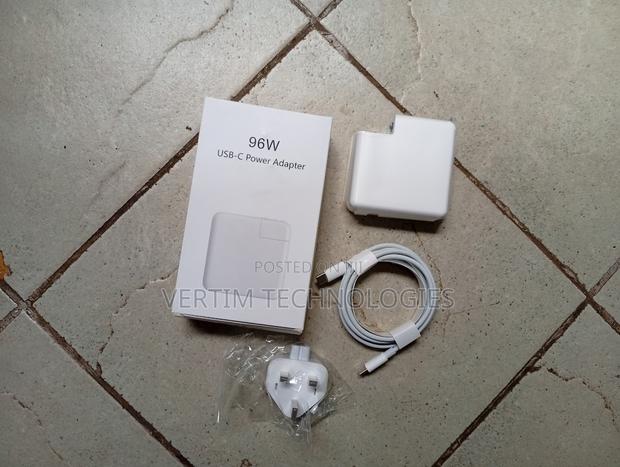 96w Usb-C Power Adapter Usb-C Cable