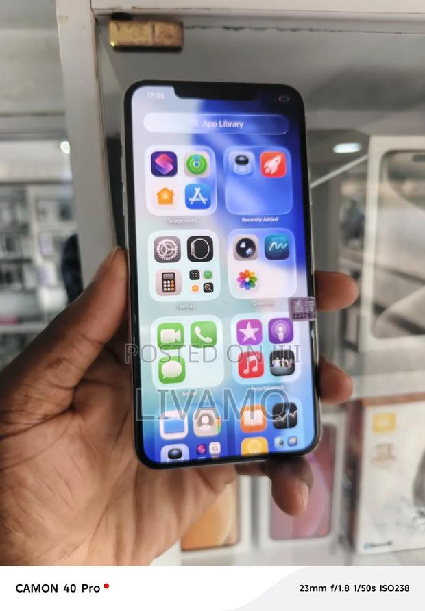 Apple iPhone 11 Pro Max 256 GB White - thumbnail 8