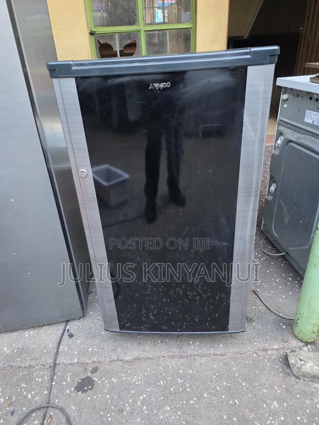 160l Fridge - thumbnail 2
