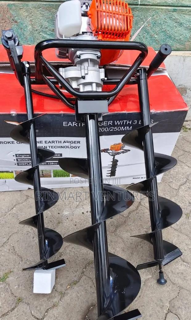 Earth Auger Machine