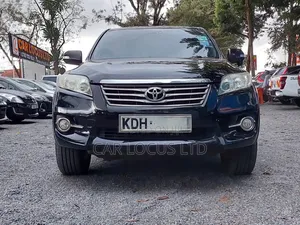 Toyota Vanguard 2014 Black