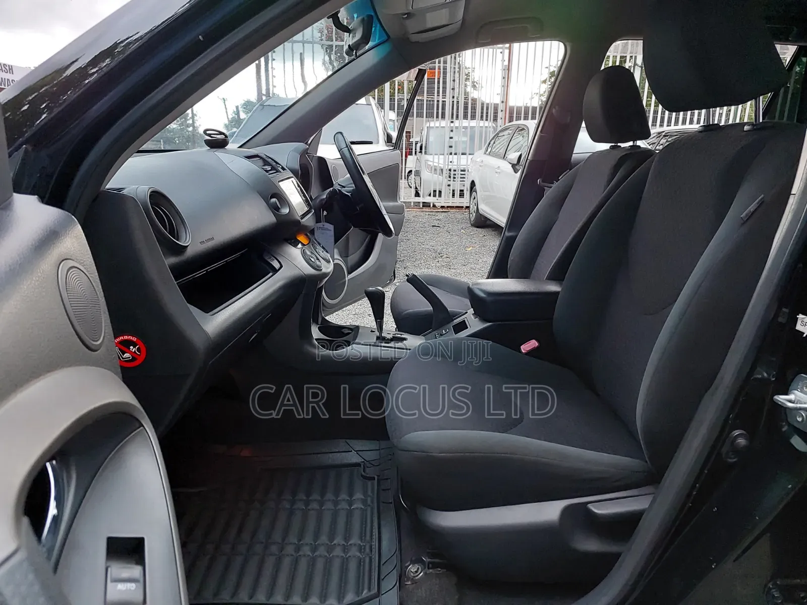 Toyota Vanguard 2014 Black