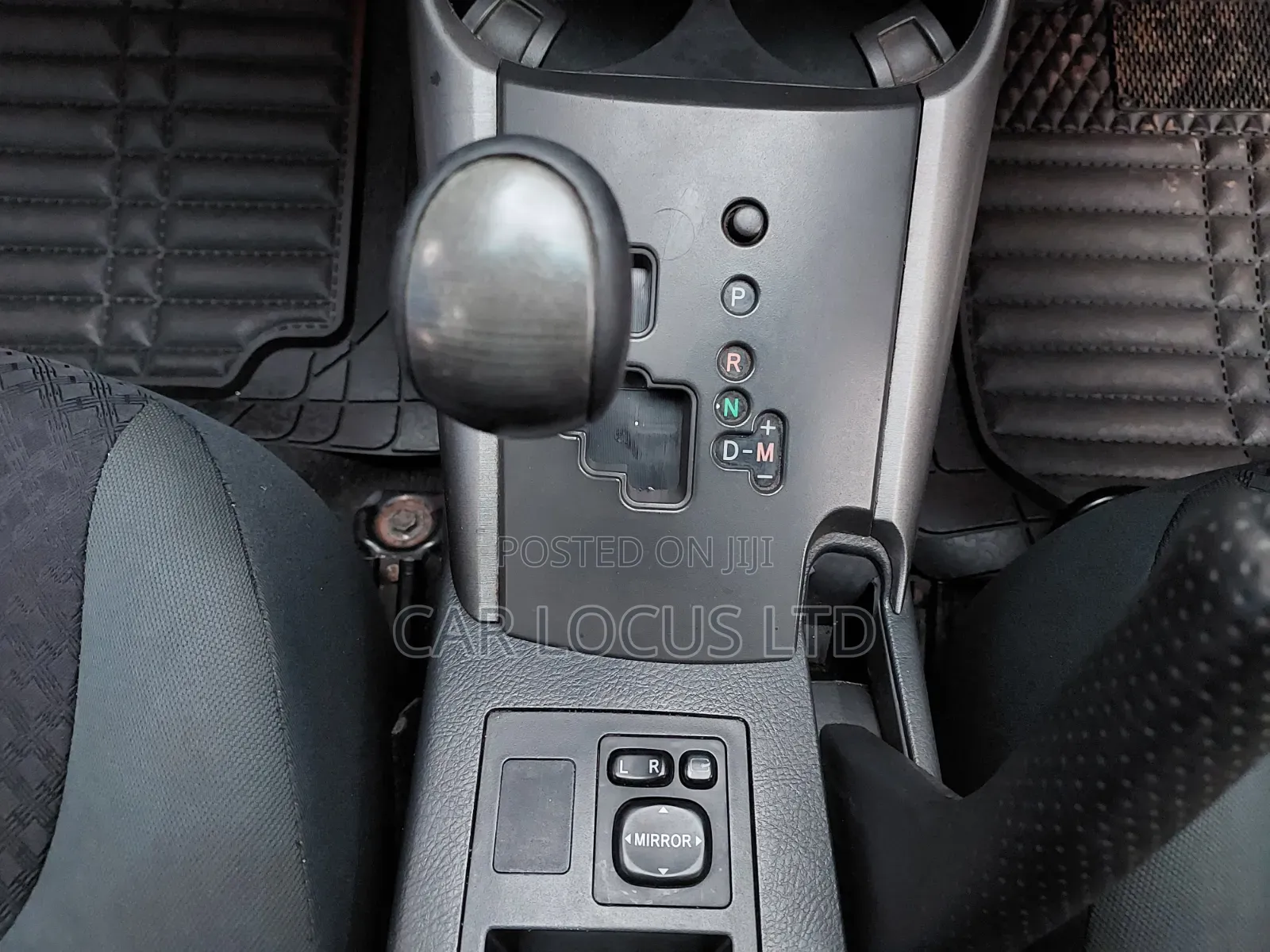Toyota Vanguard 2014 Black