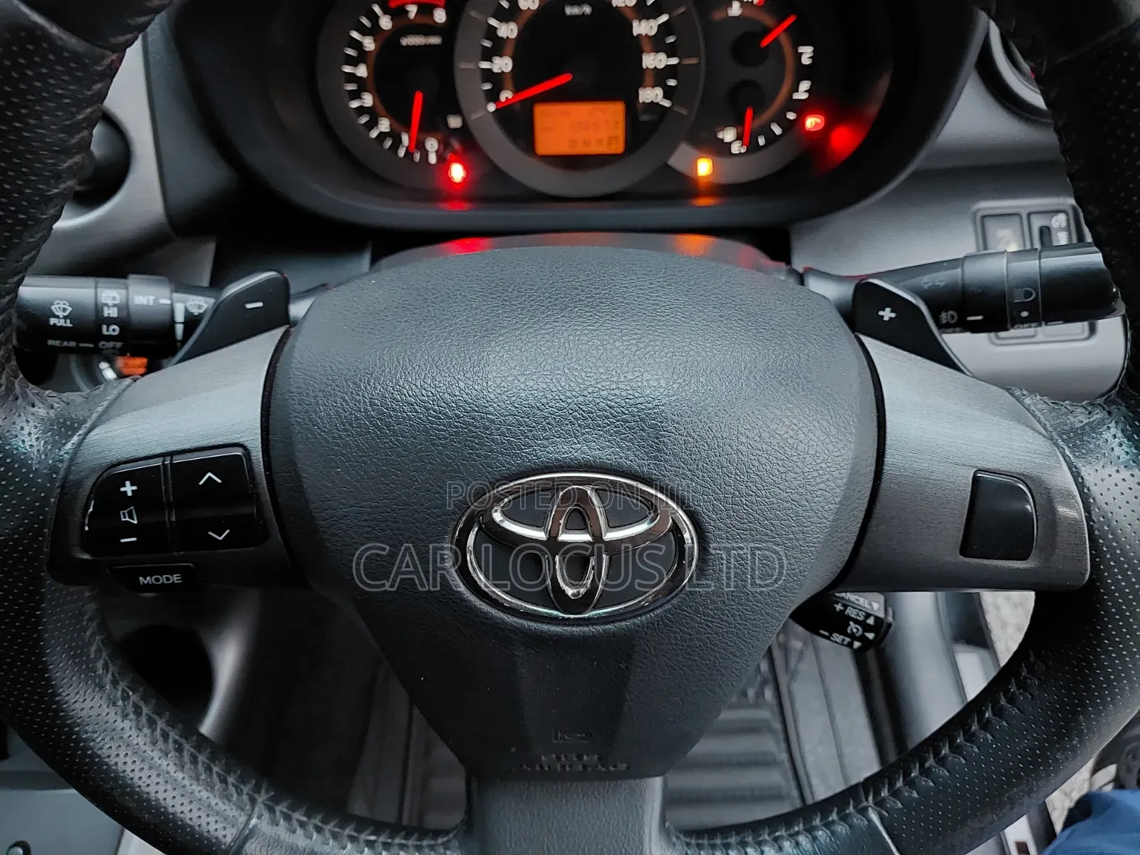Toyota Vanguard 2014 Black
