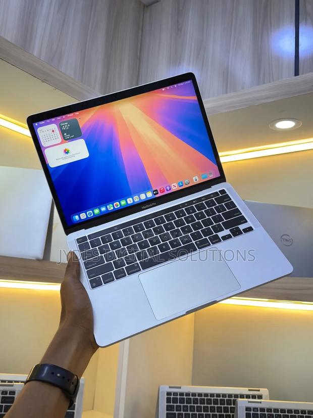 Laptop Apple MacBook Pro 16GB Apple M1 Pro SSD 512GB - thumbnail 7