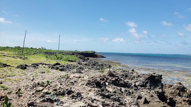 6.5 Acre Beachplot in Malindi, Kilifi for Sale - thumbnail 2