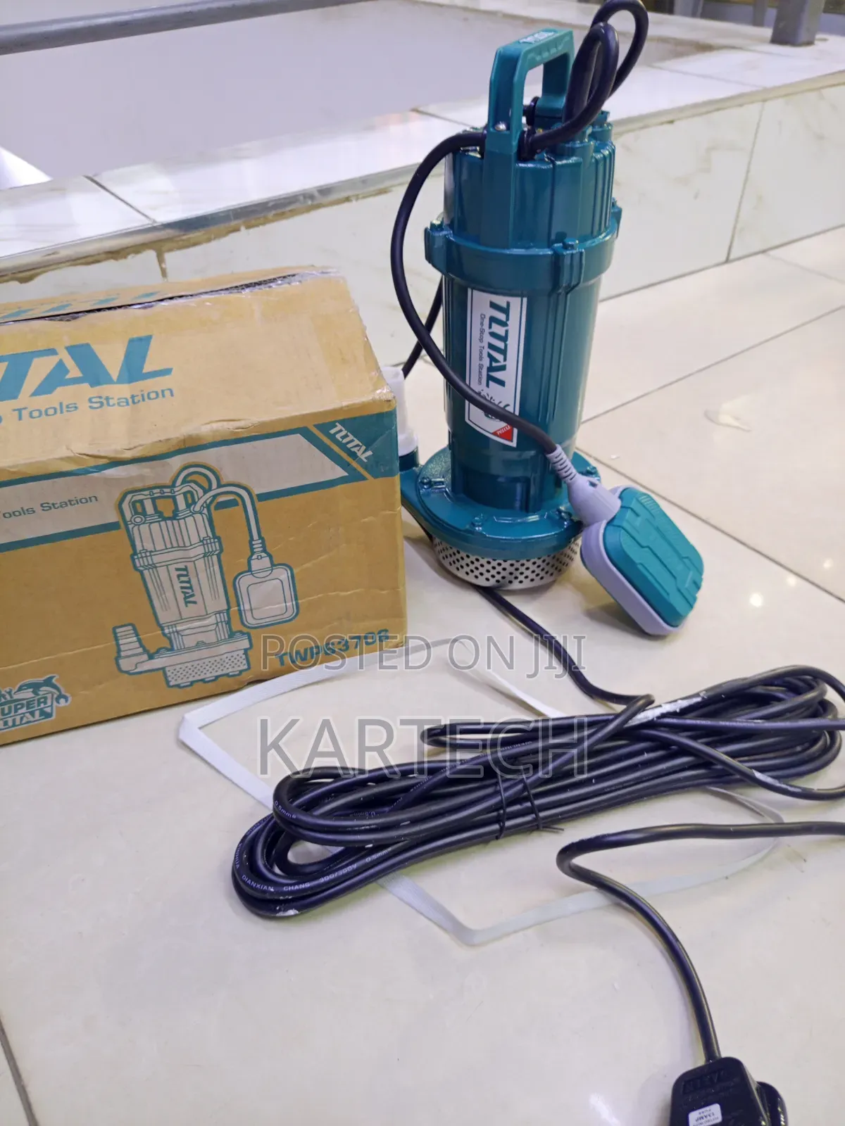 Total 370w (0.5hp) Submersible Clean Water Pump (Model Twp63706)