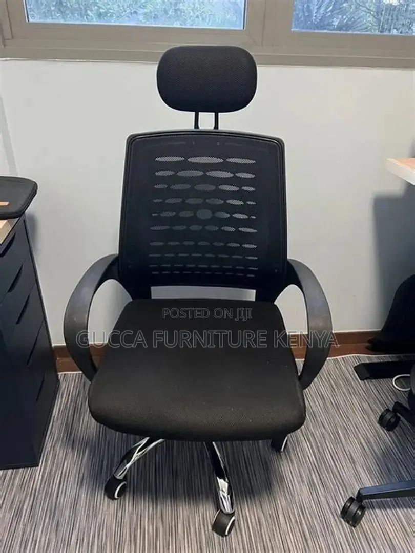 Swivel Adjustable Executive Headrest Chair