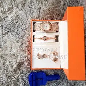 Elegant 6 In 1 Ladies Gift Set With Watch Adjuster
