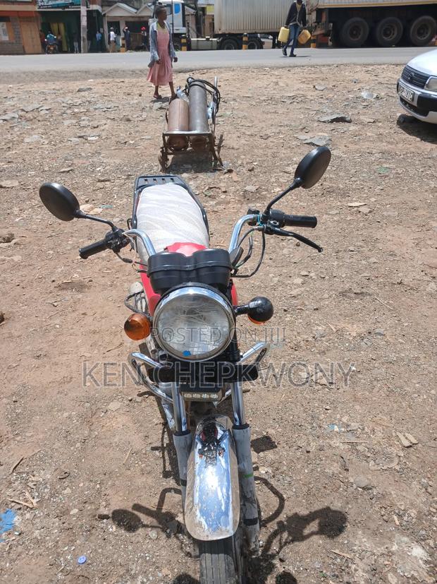 Bajaj Boxer 100 2011