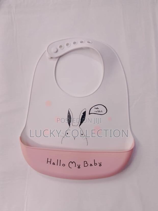 Silicone Bibs - thumbnail 3