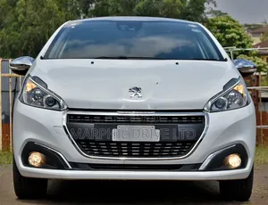 Peugeot 208 2019 White