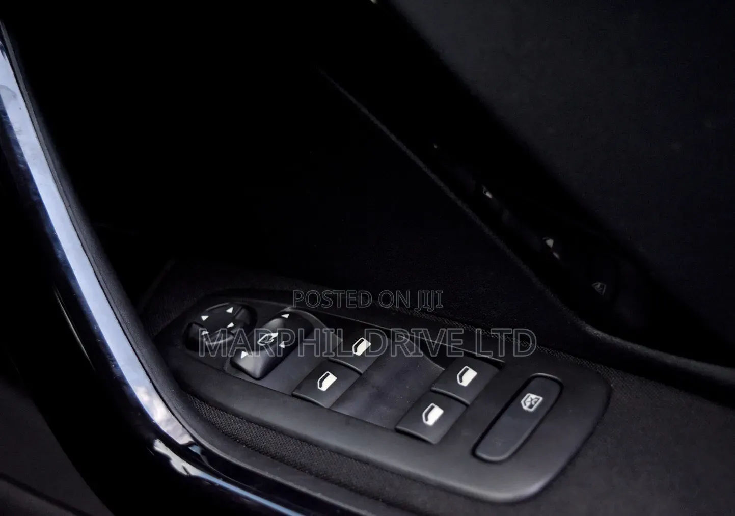 Peugeot 208 2019 White