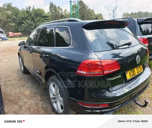 Volkswagen Touareg 2013 Black