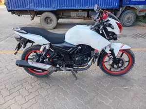 TVS Apache 180 RTR 2014 White