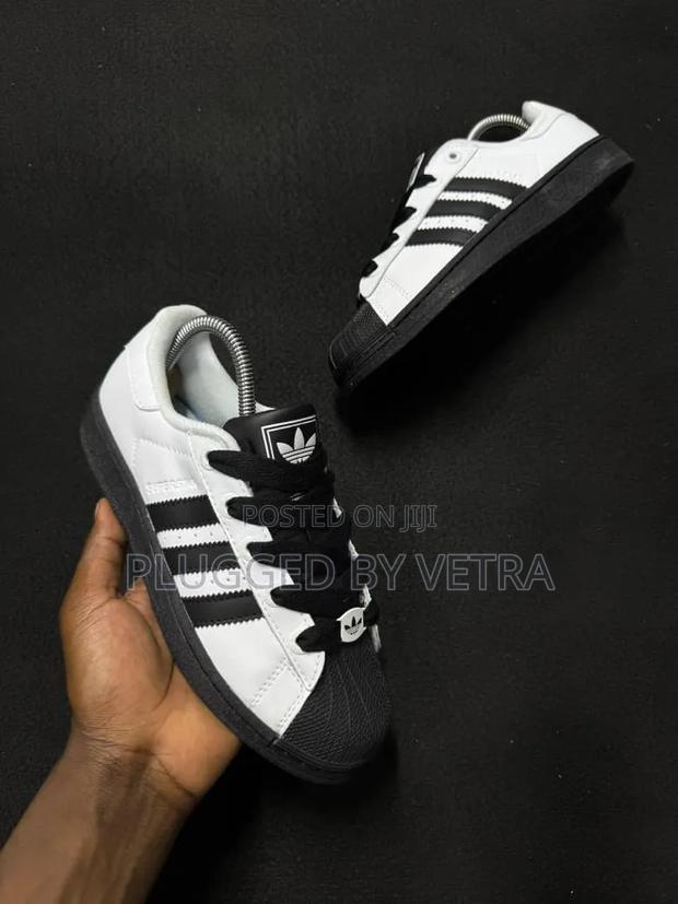 Adidas Superstar Shoes in Black and White Colourway' Sneakers.