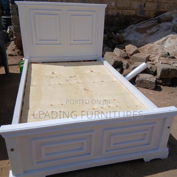4x6 White Hardwood Bed.