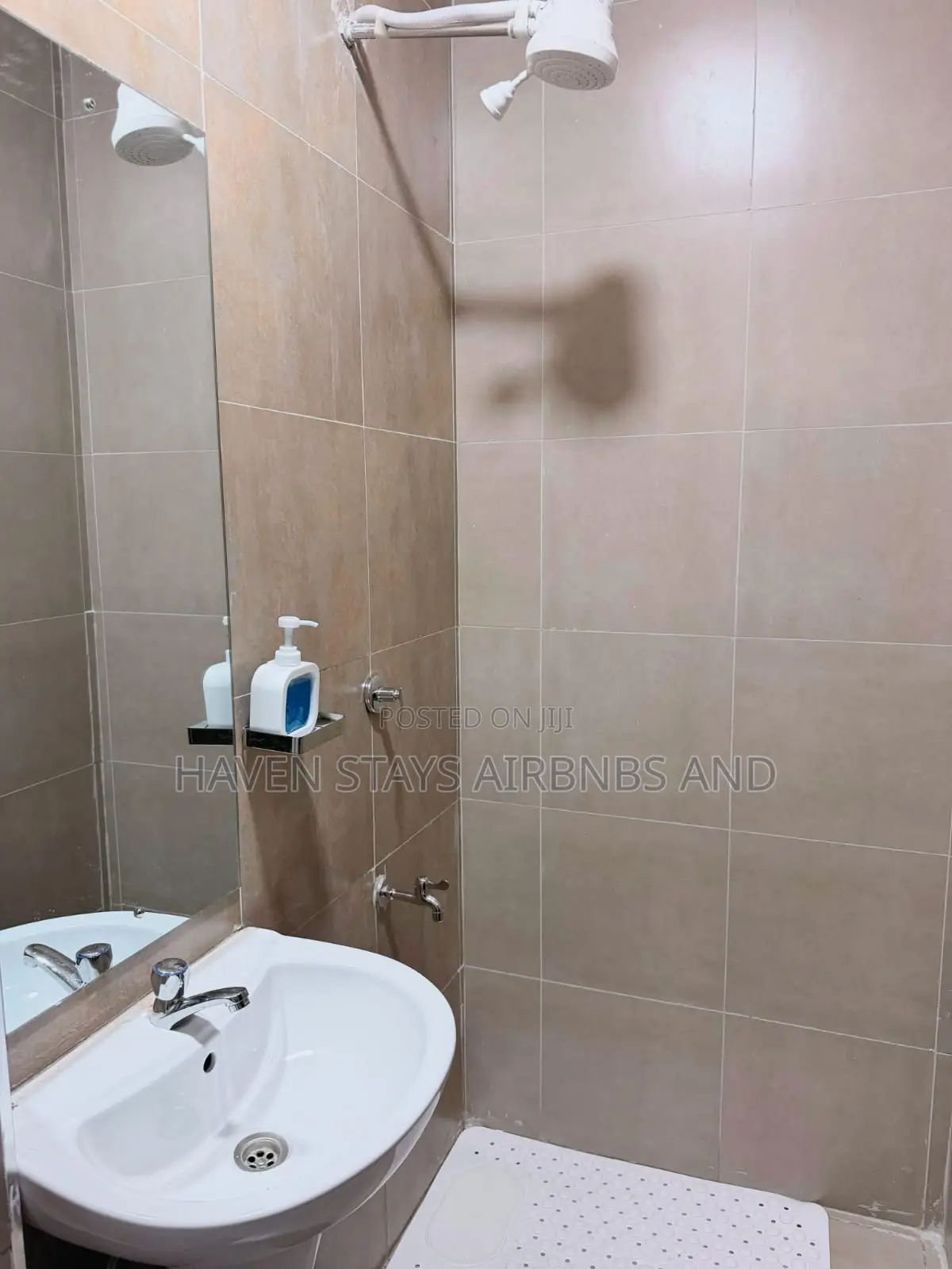 Studio Airbnb South B 5min to Jkia Airport and SGR