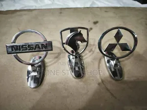 Nissan,Toyotavintage 3d Hood Emblem Bonnet Crafted Chrome Finish Logo