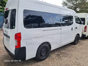 Nissan Caravan (Urvan) 2018 White