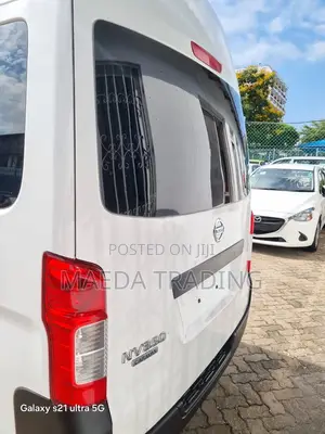 Nissan Caravan (Urvan) 2018 White