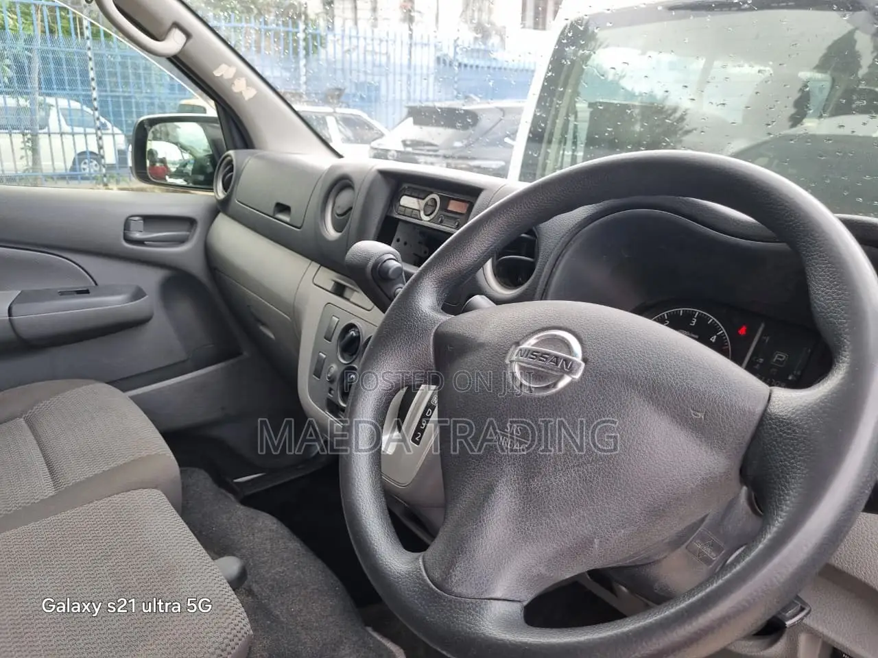 Nissan Caravan (Urvan) 2018 White
