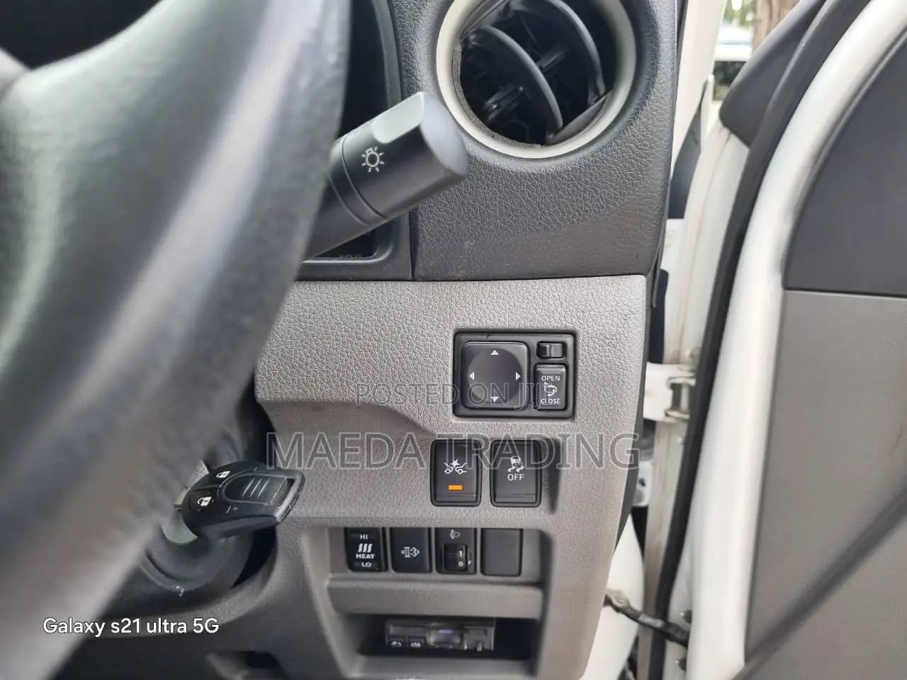 Nissan Caravan (Urvan) 2018 White