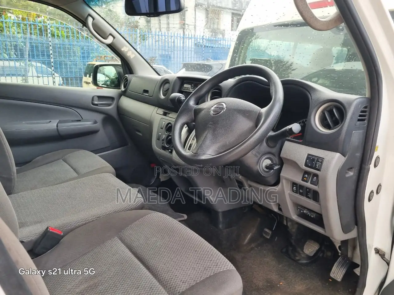 Nissan Caravan (Urvan) 2018 White