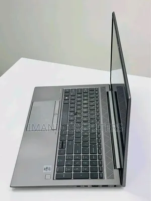 Laptop HP ZBook Firefly 15 G7 32GB Intel Core i7 SSD 512GB