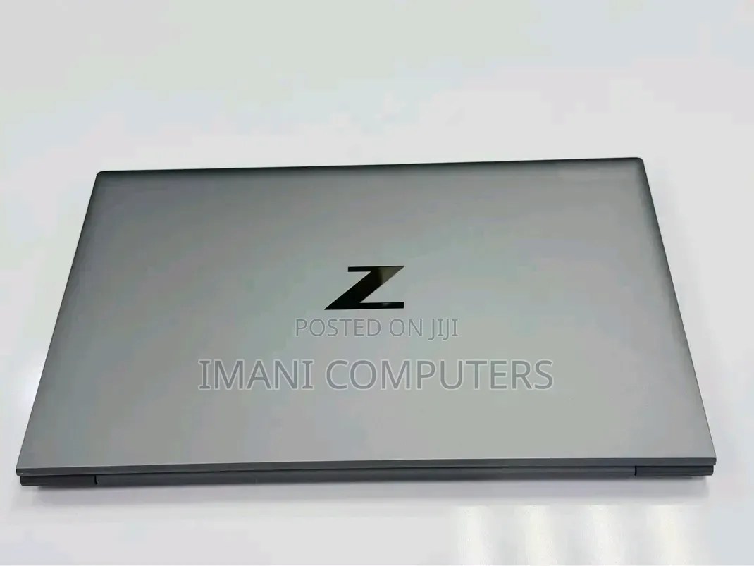 Laptop HP ZBook Firefly 15 G7 32GB Intel Core i7 SSD 512GB