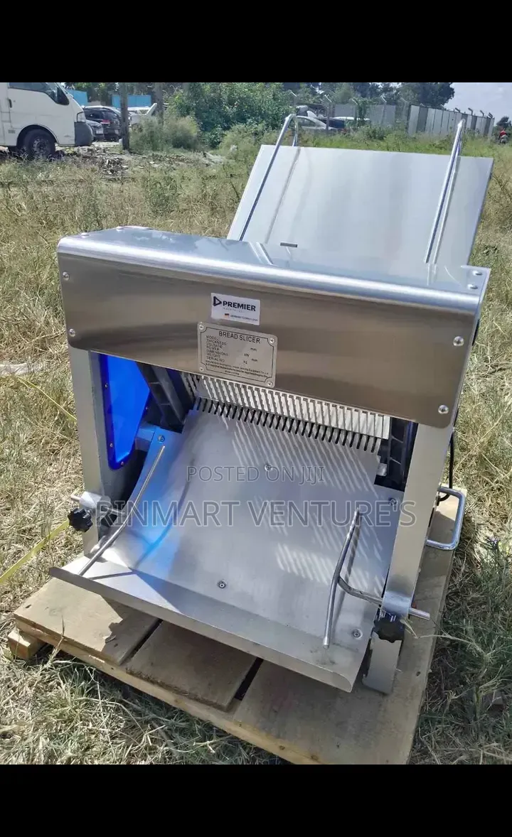 Commercial Bread Slicer