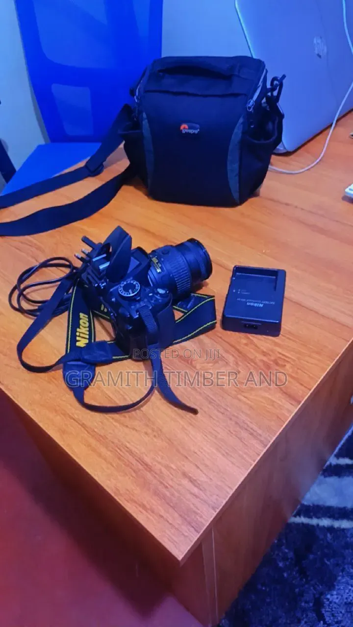 Nikon Camerad3100