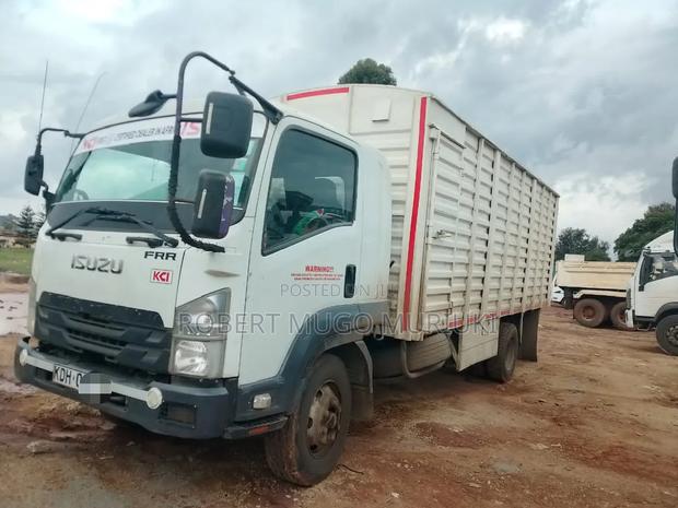 Isuzu FRR 90 - thumbnail 2