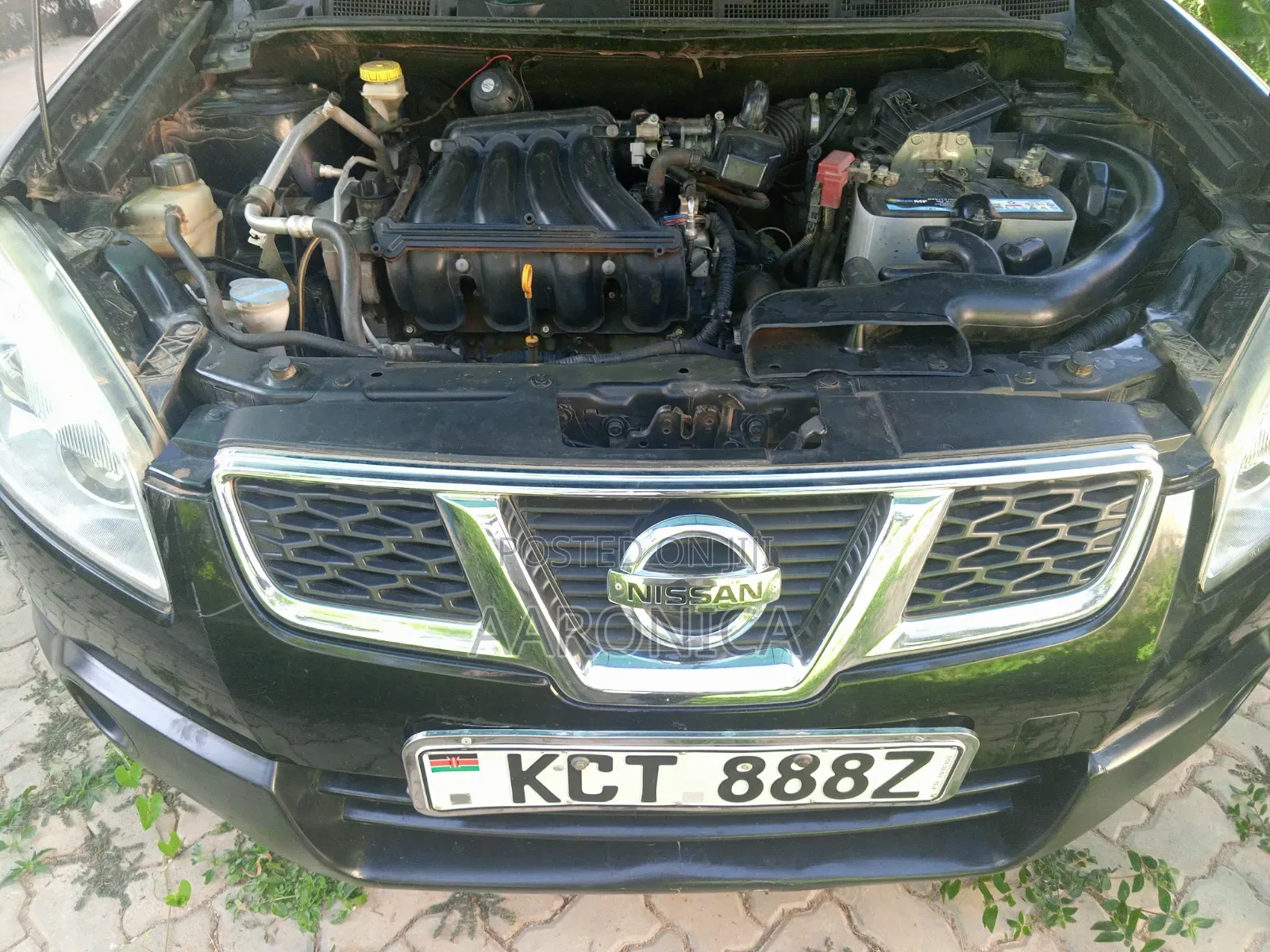 Nissan Dualis 2012 Black