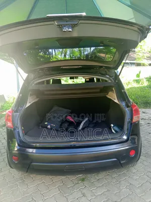 Nissan Dualis 2012 Black