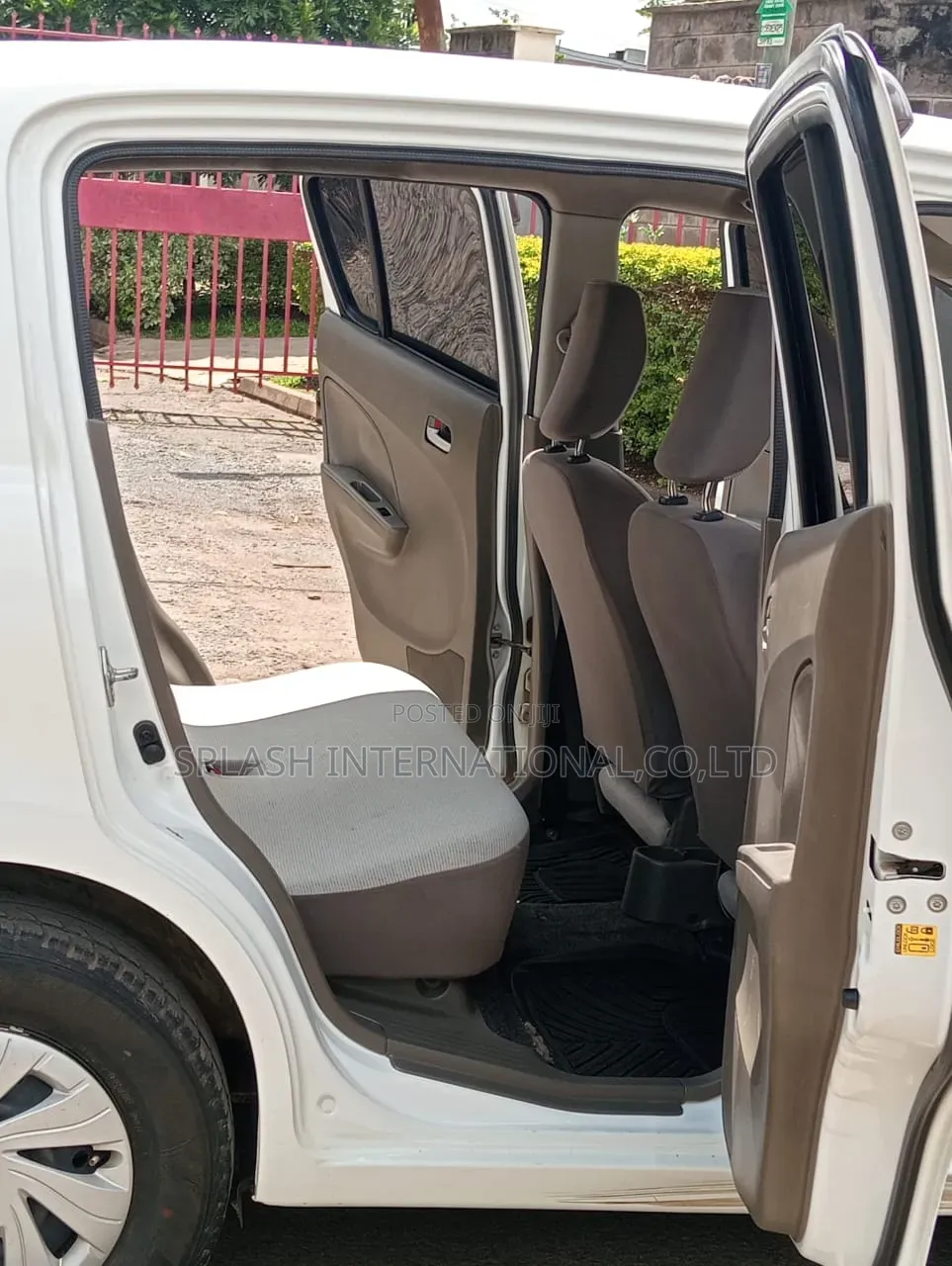 Suzuki Alto 2015 White