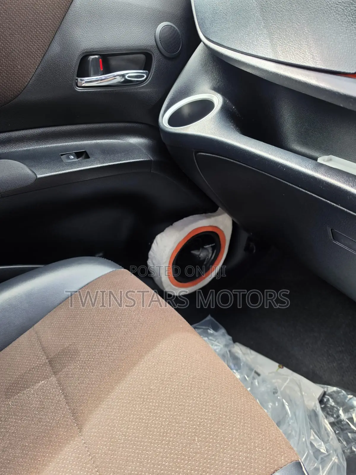 Toyota Sienta 1.5 Hybrid FWD (6-seater) 2019 Blue