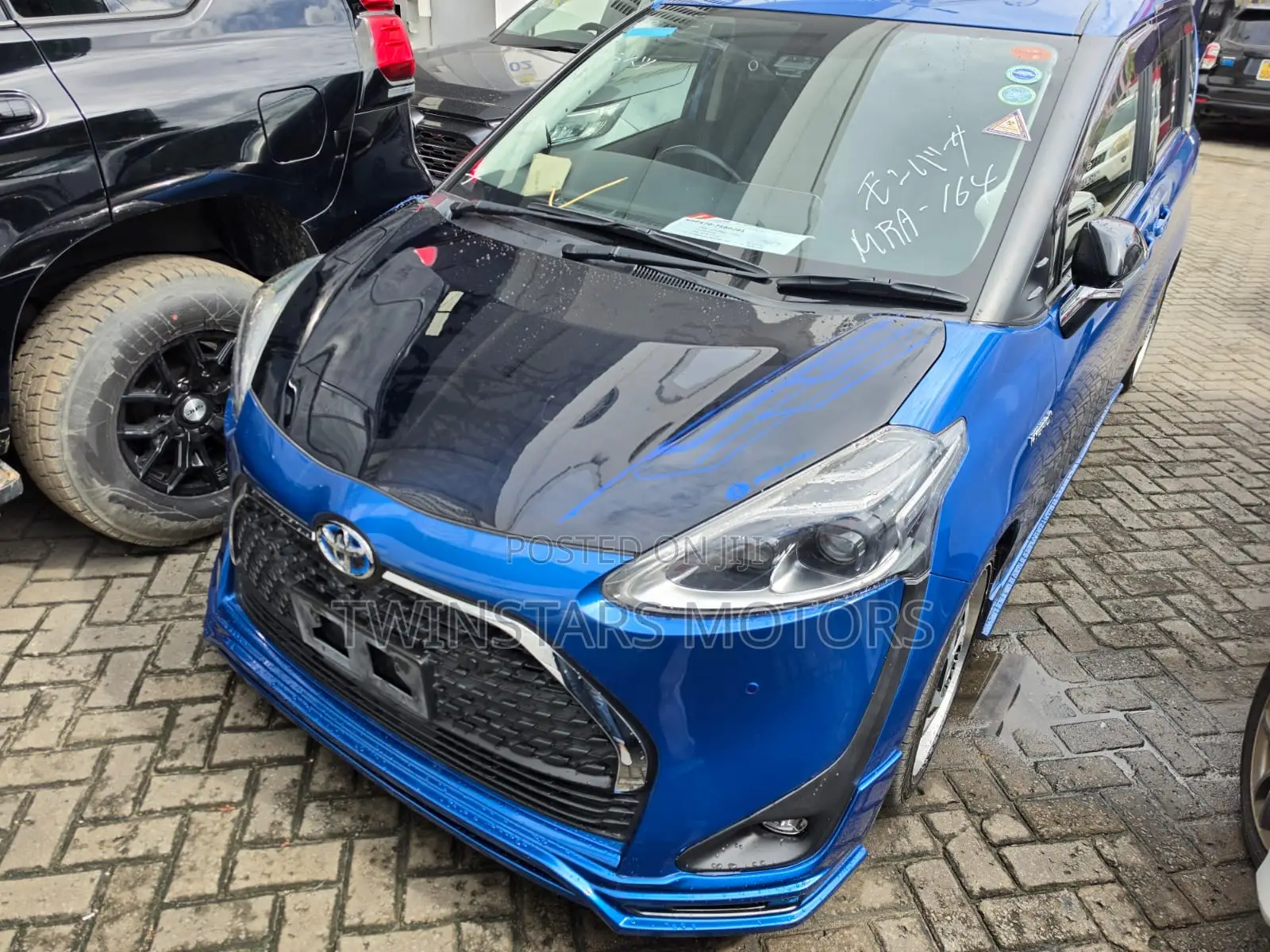 Toyota Sienta 1.5 Hybrid FWD (6-seater) 2019 Blue