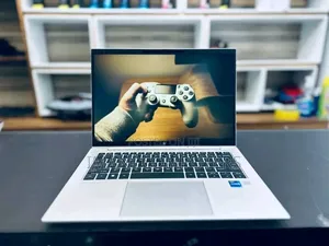 New Laptop HP 630 16GB Intel Core i7 SSD 512GB